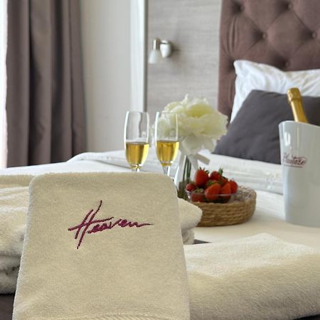 Heaven Lux Ulcinj Hotel Bagian luar foto